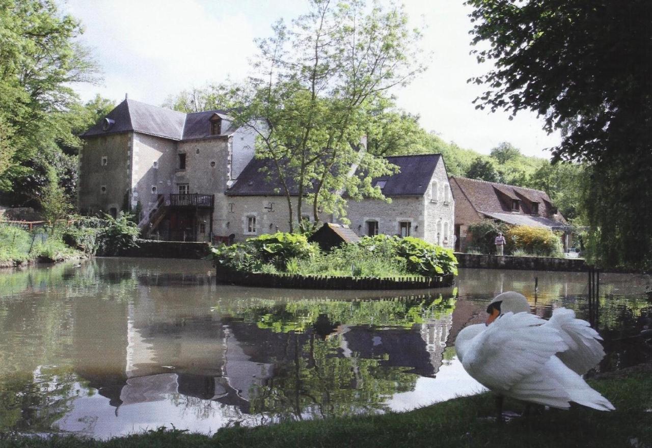 Le Moulin De La Planche Bed and Breakfast Cerelles Eksteriør billede