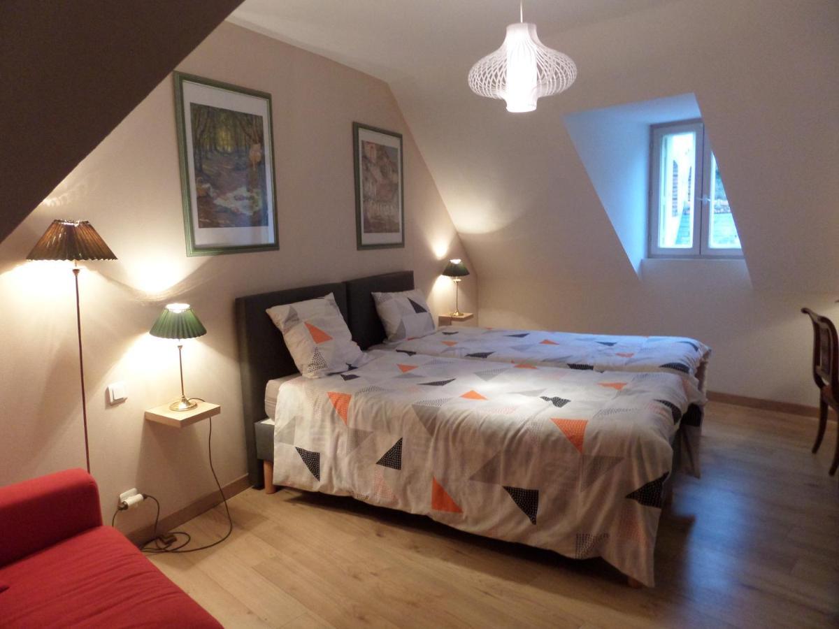 Le Moulin De La Planche Bed and Breakfast Cerelles Eksteriør billede